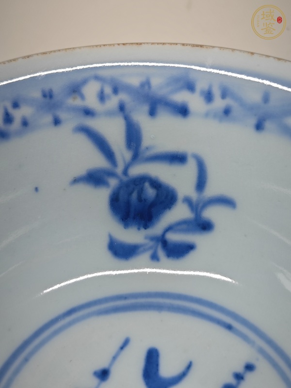 古玩陶瓷青花月影梅紋茶碗真品鑒賞圖