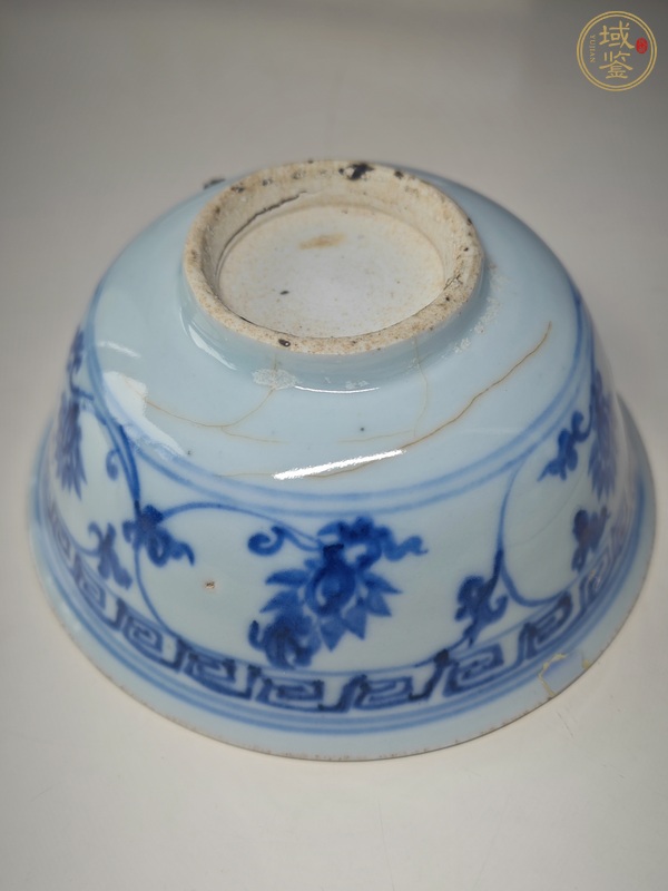 古玩陶瓷青花月影梅紋茶碗真品鑒賞圖