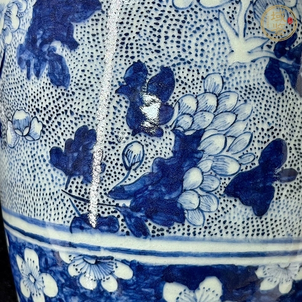 古玩陶瓷清光緒 青花花卉紋大瓶真品鑒賞圖