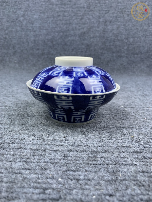 古玩陶瓷青花壽字紋蓋碗真品鑒賞圖