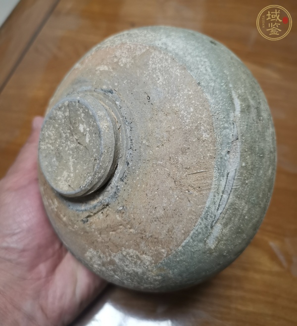 古玩陶瓷岳州窯青釉茶碗真品鑒賞圖