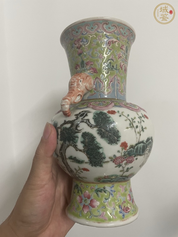 古玩陶瓷粉彩三羊開(kāi)泰雙耳尊真品鑒賞圖