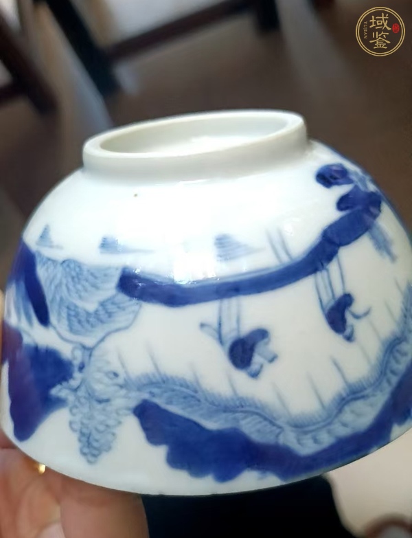 古玩陶瓷山水紋青花碗真品鑒賞圖