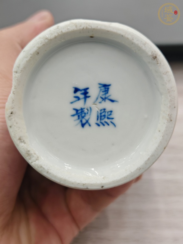 古玩陶瓷花間龍紋青花瓶真品鑒賞圖