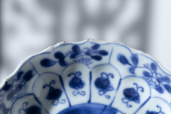 古玩陶瓷清康熙·青花花卉紋花口碟一對拍賣,當前價格1500元