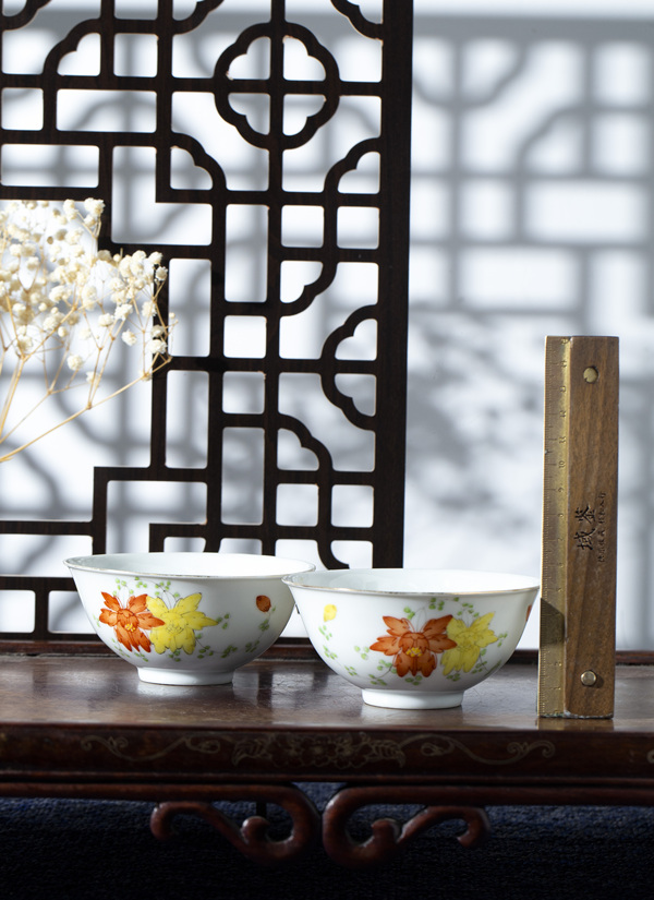 古玩陶瓷民國(guó)·粉彩花卉紋碗一對(duì)拍賣(mài)，當(dāng)前價(jià)格115元