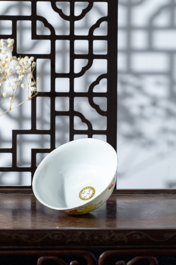 古玩陶瓷民國(guó)·粉彩花卉紋碗一對(duì)拍賣(mài)，當(dāng)前價(jià)格115元