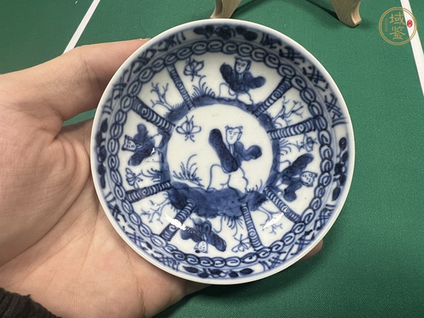 古玩陶瓷嬰戲紋青花盤真品鑒賞圖