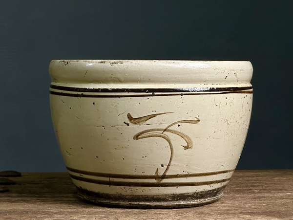 古玩陶瓷磁州窯白地黑花案缸拍賣,當(dāng)前價(jià)格1800元