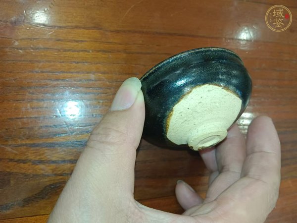 古玩陶瓷黑釉鐵銹斑茶盞真品鑒賞圖