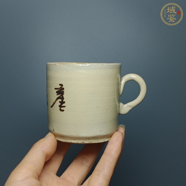 古玩陶瓷茶杯真品鑒賞圖