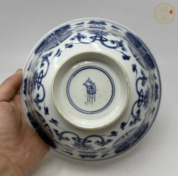 古玩陶瓷青花花間壽八寶紋碗真品鑒賞圖