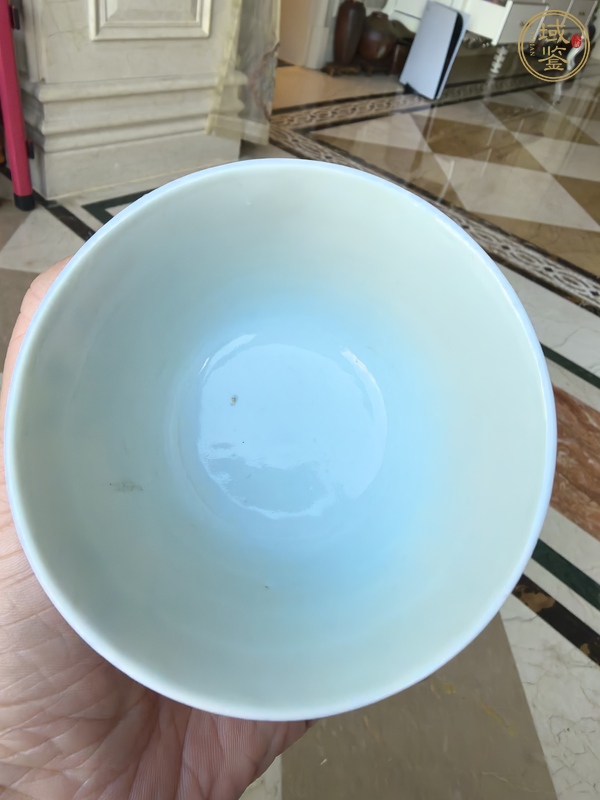 古玩陶瓷青花花蝶紋茶碗，注意品相真品鑒賞圖