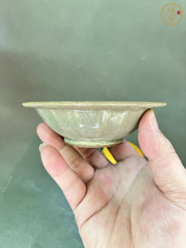 古玩陶瓷龍泉青瓷雙魚(yú)洗真品鑒賞圖