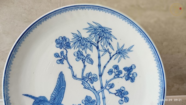 古玩陶瓷青花花鳥紋掛盤真品鑒賞圖