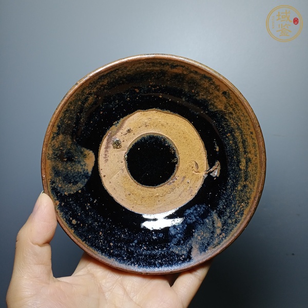 古玩陶瓷磁州窯窯變黑釉茶碗真品鑒賞圖