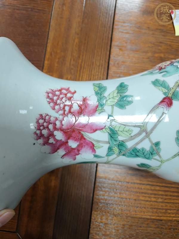 古玩陶瓷粉彩花觚真品鑒賞圖