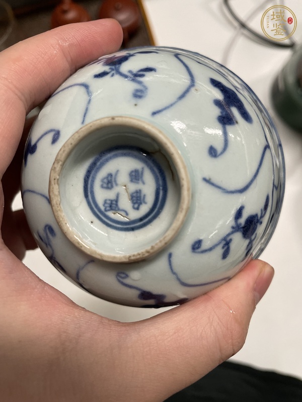 古玩陶瓷如意靈芝紋青花碗真品鑒賞圖