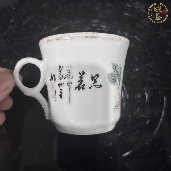 古玩陶瓷仕女紋執(zhí)杯真品鑒賞圖