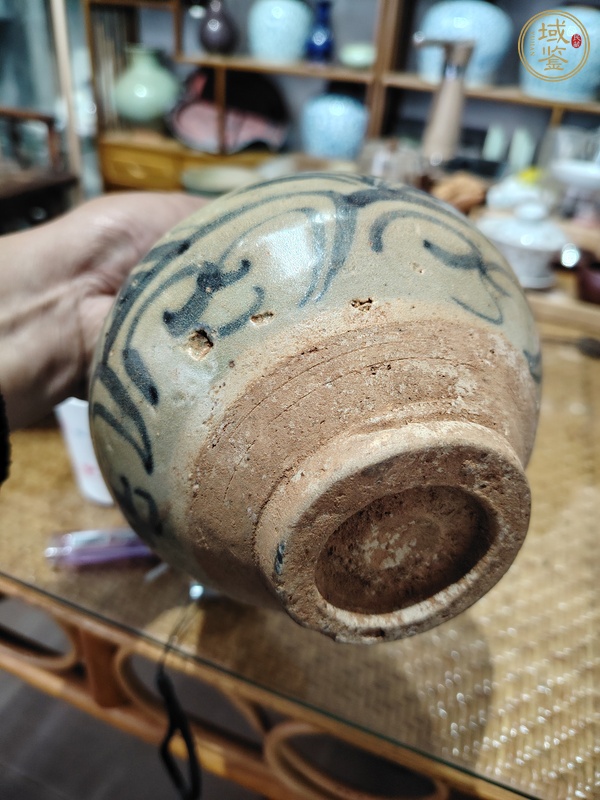 古玩陶瓷玉溪窯青花花卉紋玉壺春瓶真品鑒賞圖