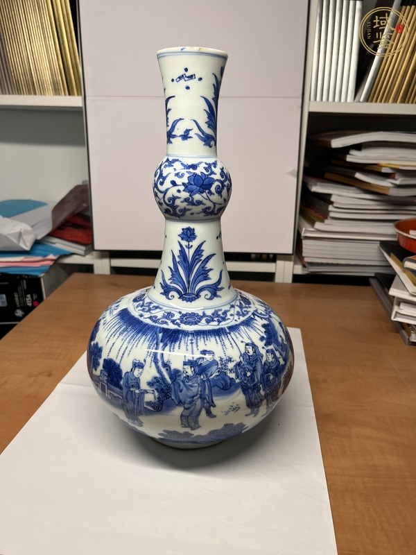 古玩陶瓷青花瓶真品鑒賞圖