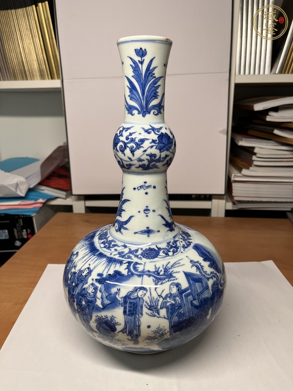 古玩陶瓷青花瓶真品鑒賞圖