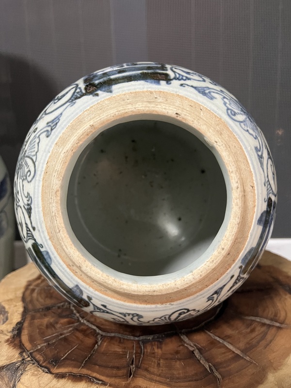 古玩陶瓷青花淡描花卉紋喜字罐拍賣,當前價格399元