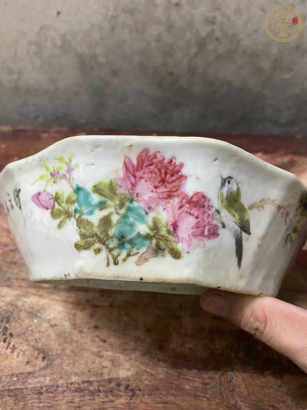 古玩陶瓷粉彩花鳥花卉紋貢盤真品鑒賞圖