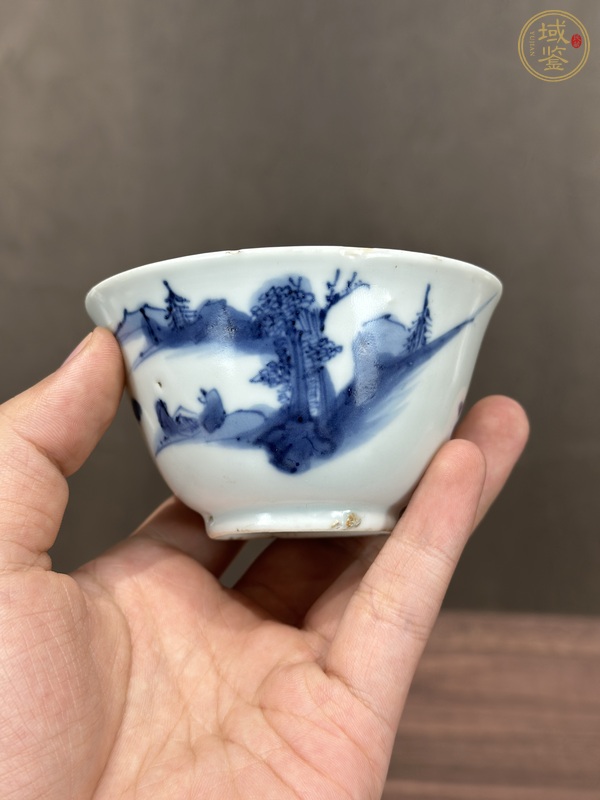 古玩陶瓷青花山水人物紋茶碗真品鑒賞圖