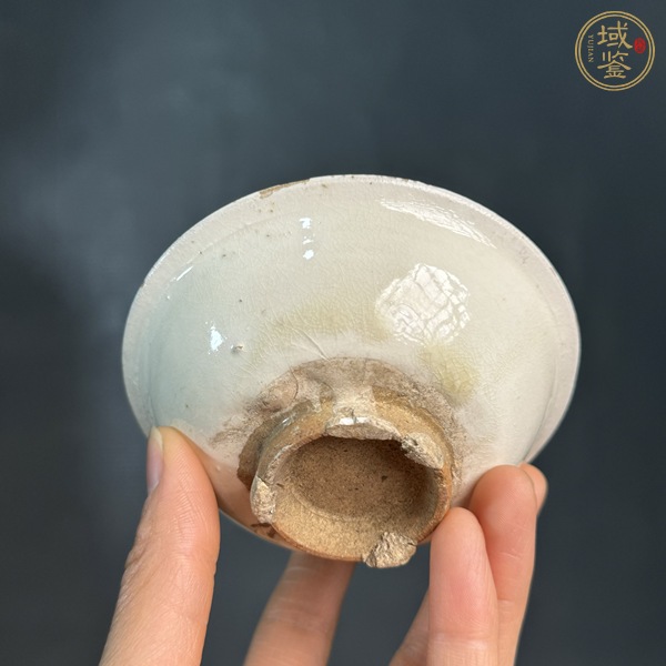 古玩陶瓷磁州窯白釉茶碗真品鑒賞圖