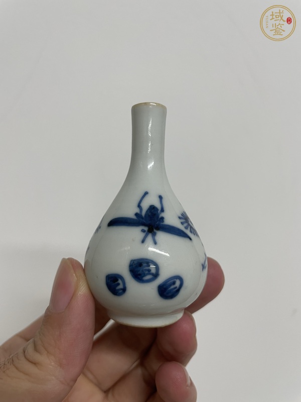 古玩陶瓷青花花卉（紋膽瓶真品鑒賞圖