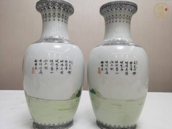 古玩陶瓷粉彩人物花蘭瓶一對真品鑒賞圖