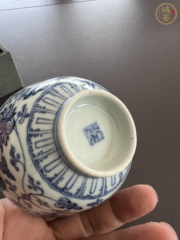 古玩陶瓷青花蓋碗真品鑒賞圖