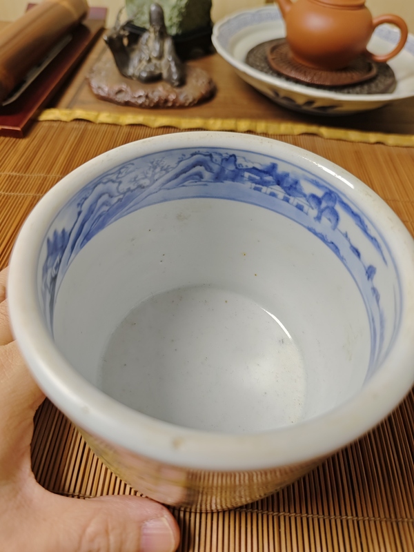 古玩陶瓷青花彩繪嬰戲圖蓋缸拍賣，當(dāng)前價(jià)格580元