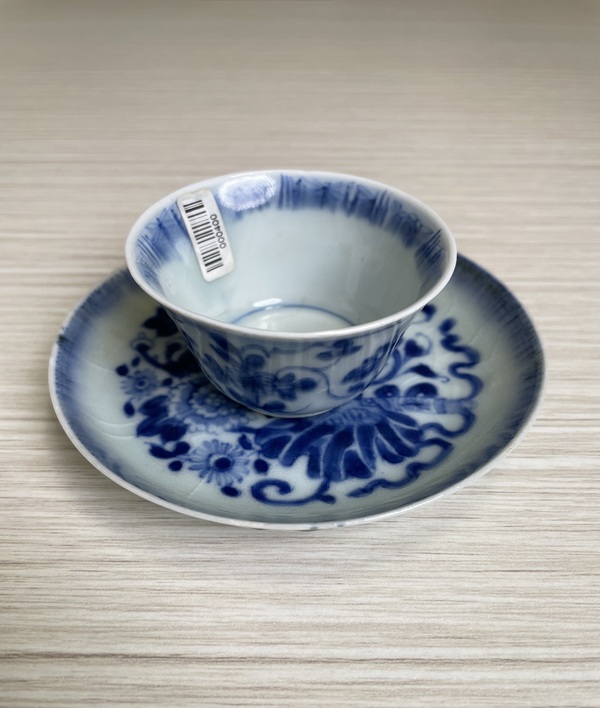 古玩陶瓷清康熙·精品青花花卉紋杯碟拍賣,當(dāng)前價(jià)格1500元