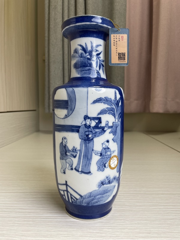 古玩陶瓷清晚·灑藍釉開窗花鳥人物圖棒槌瓶(康熙官窯款)拍賣,當前價格15000元