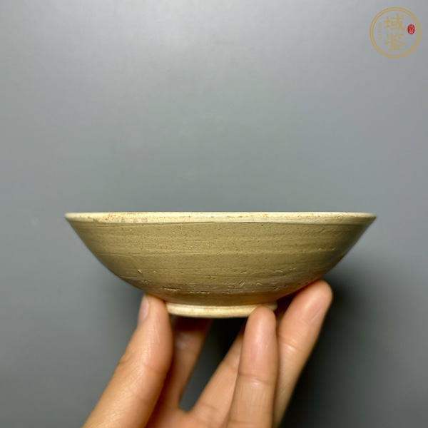 古玩陶瓷磁州窯白釉茶碗真品鑒賞圖