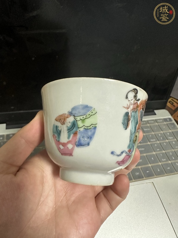 古玩陶瓷粉彩杯真品鑒賞圖