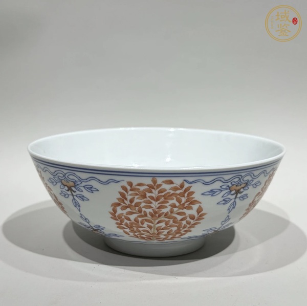 古玩陶瓷青花斗彩花卉紋碗真品鑒賞圖