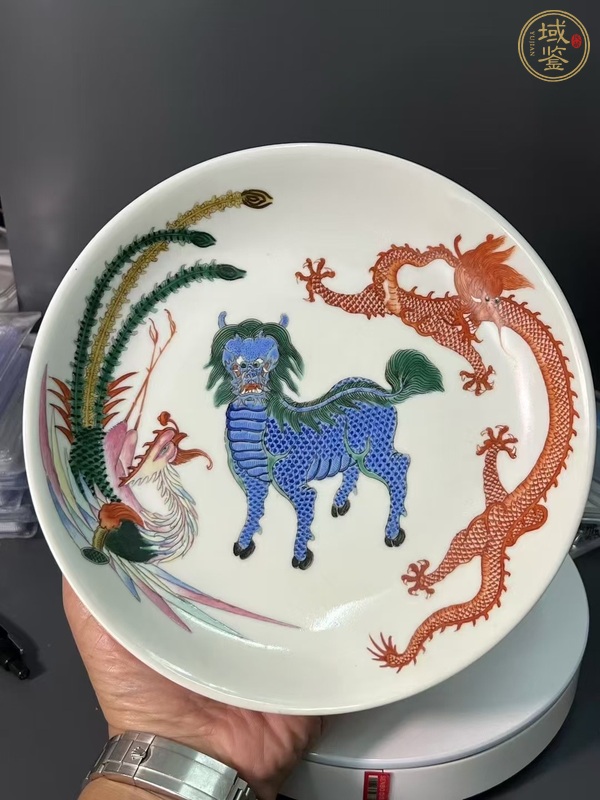 古玩陶瓷粉彩盤真品鑒賞圖