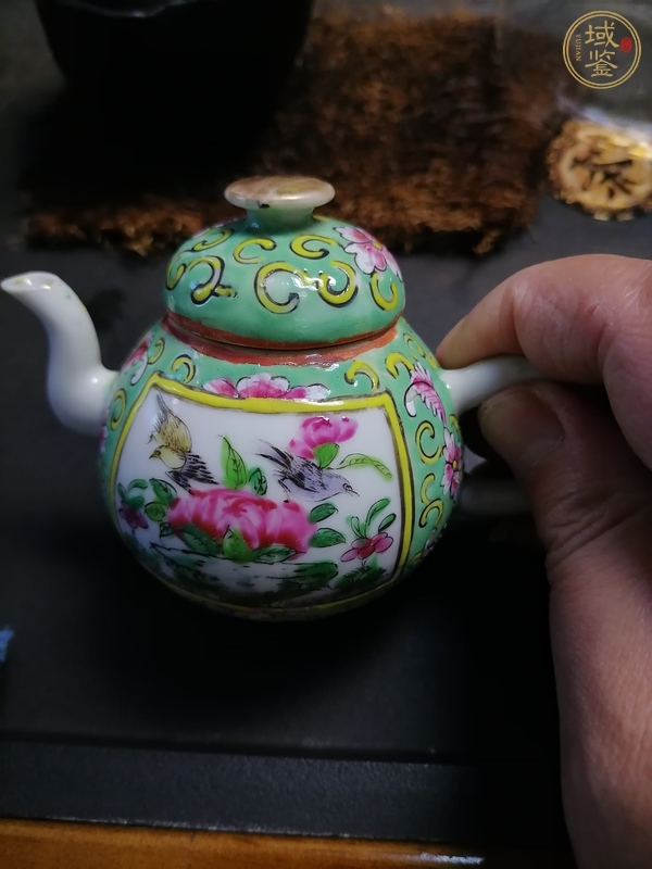 古玩陶瓷廣彩花鳥紋茶壺真品鑒賞圖