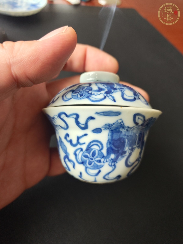 古玩陶瓷青花蓋碗真品鑒賞圖