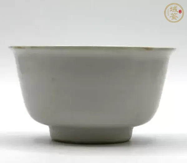 古玩陶瓷甜白釉茶碗真品鑒賞圖