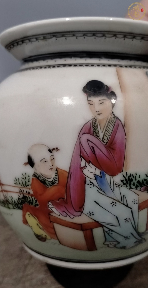 古玩陶瓷粉彩教子圖罐真品鑒賞圖