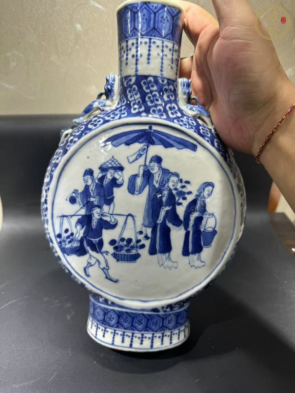 古玩陶瓷抱月瓶真品鑒賞圖