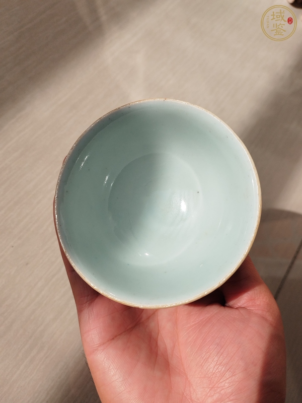 古玩陶瓷藍(lán)釉描金龍紋茶圓真品鑒賞圖