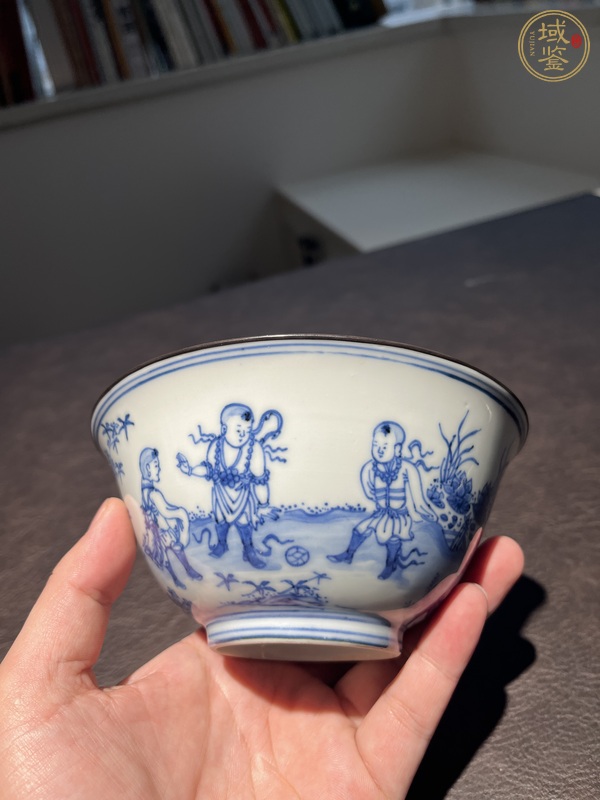 古玩陶瓷嬰戲紋青花碗真品鑒賞圖