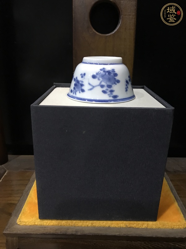 古玩陶瓷青花杯真品鑒賞圖