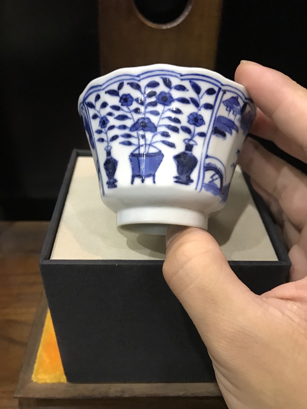 古玩陶瓷（精品品茗杯）晚清-光緒-博古山水風(fēng)景紋-瓜棱品茗杯拍賣，當(dāng)前價(jià)格730元