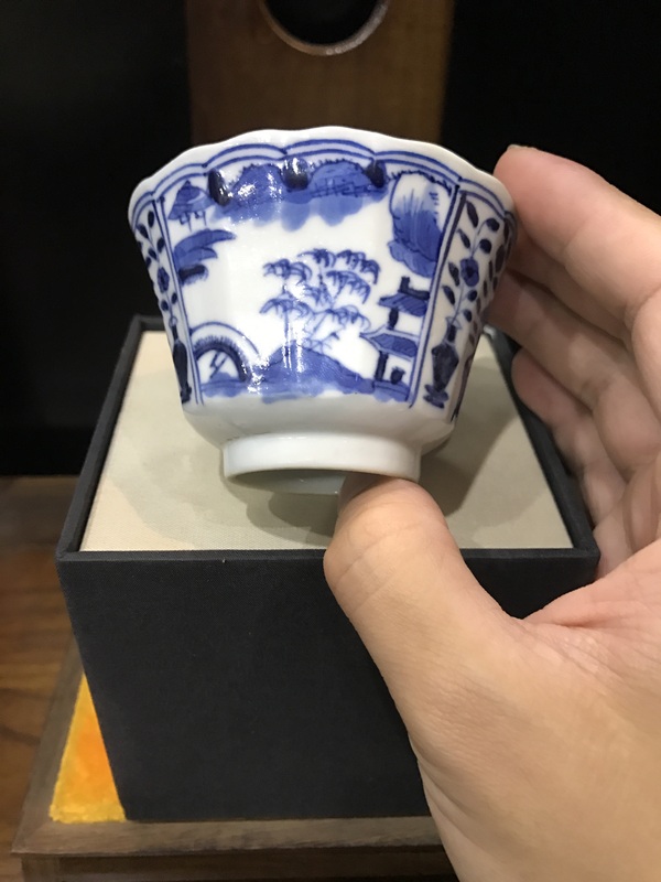 古玩轉(zhuǎn)賣（精品品茗杯）晚清-光緒-博古山水風(fēng)景紋-瓜棱品茗杯拍賣，當(dāng)前價(jià)格158元